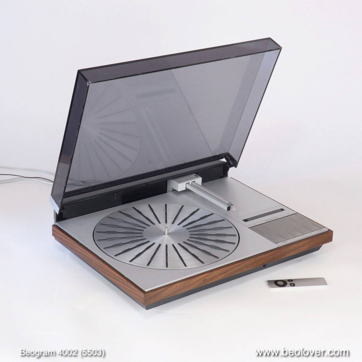 Beogram 4002 (Type 5503, Fully Restored, Remote Control, RIAA Preamp, One Year Warranty)