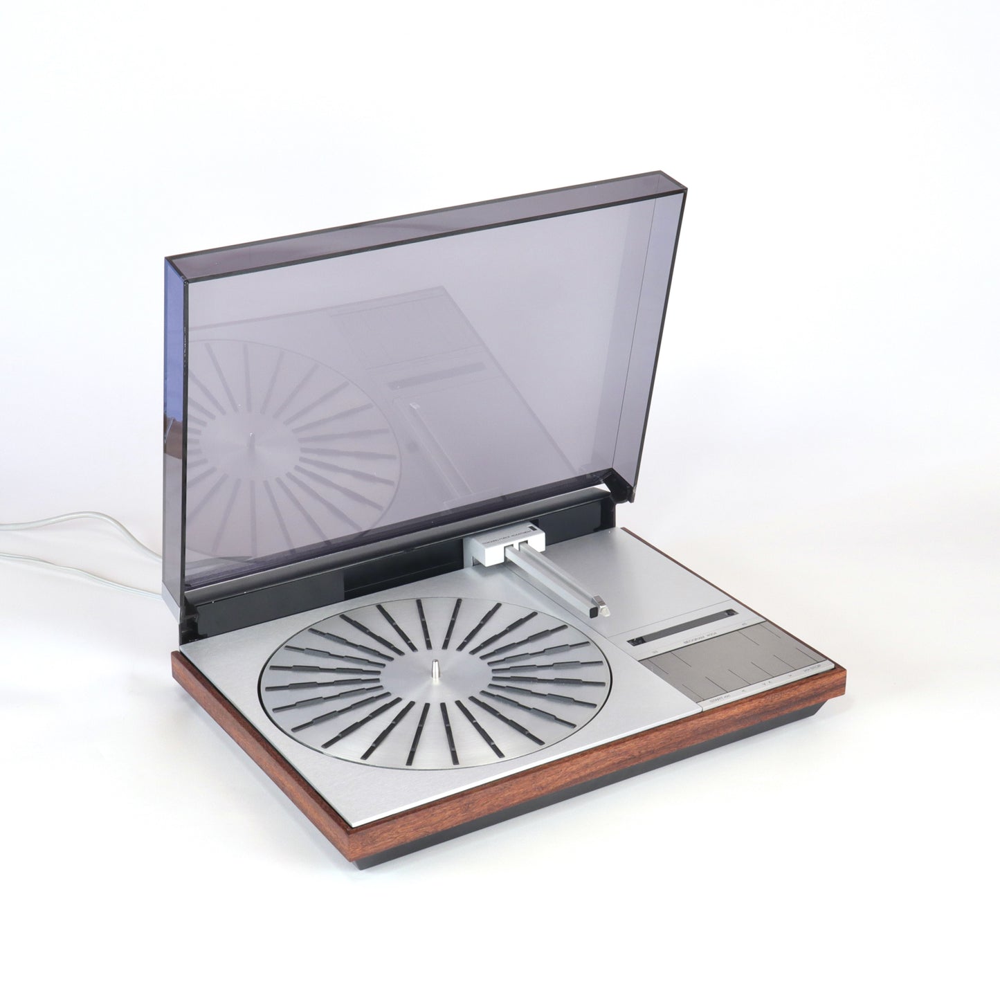 Beogram 4004 (Type 5526, Fully Restored, One Year Warranty)