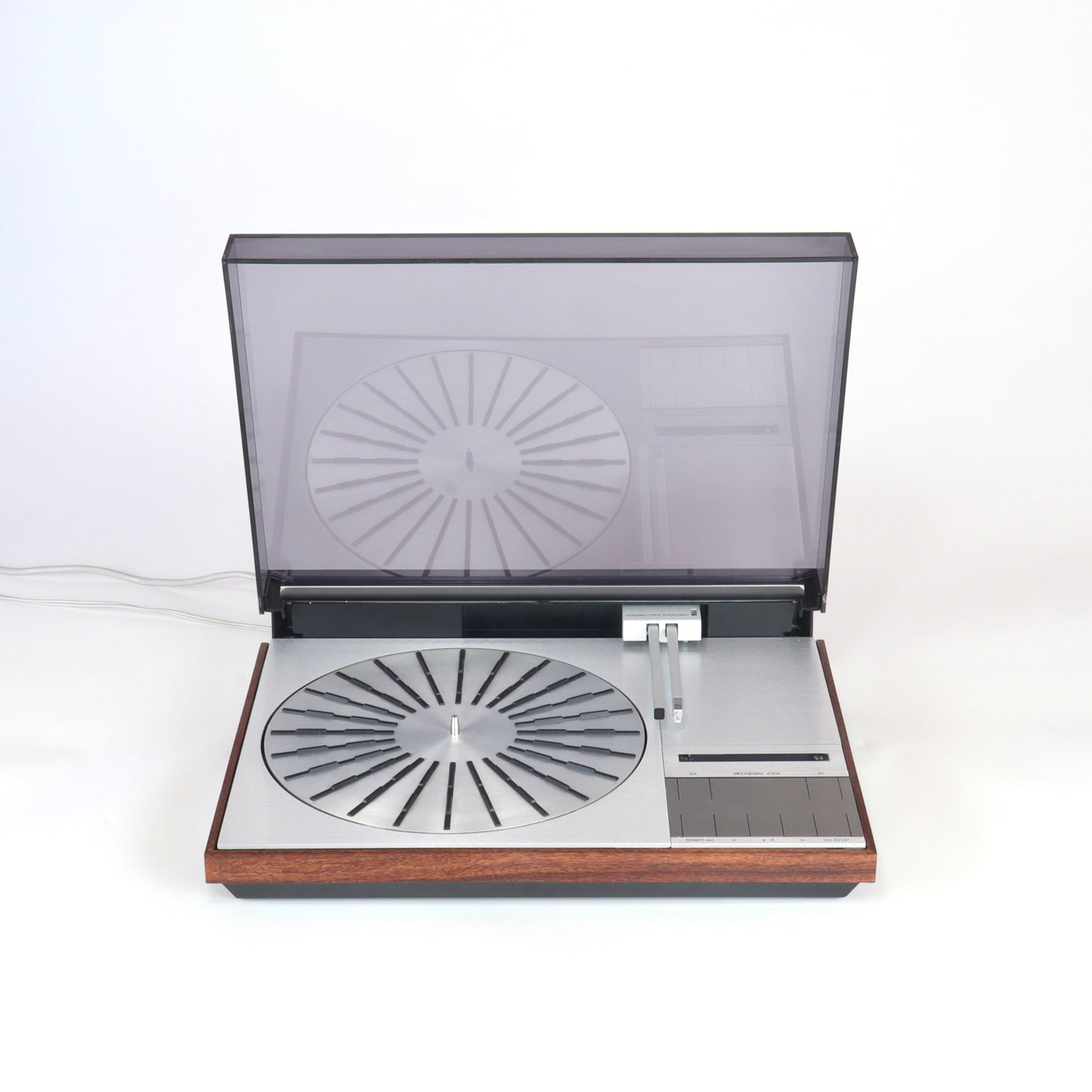 Beogram 4004 (Type 5526, Fully Restored, One Year Warranty)