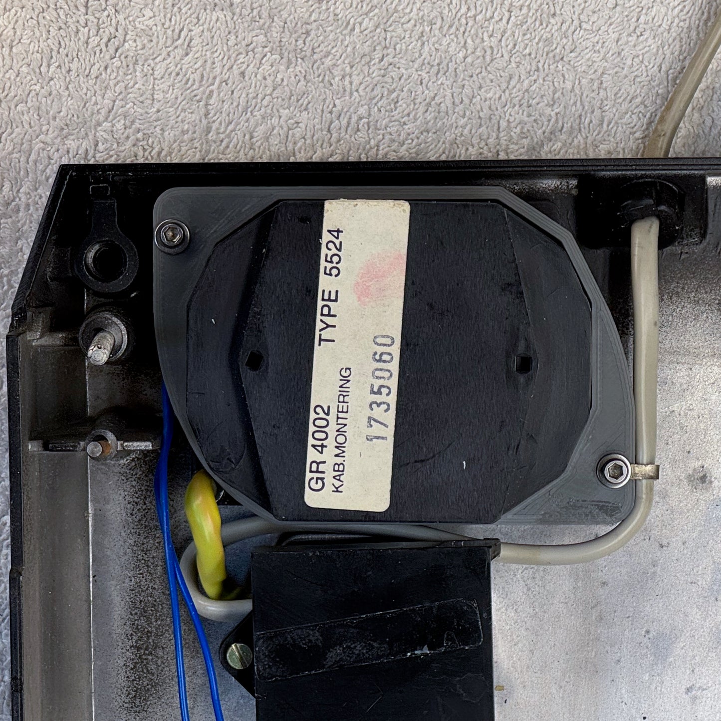Transformer Mounting Bracket for Beogram 4002 and 4004