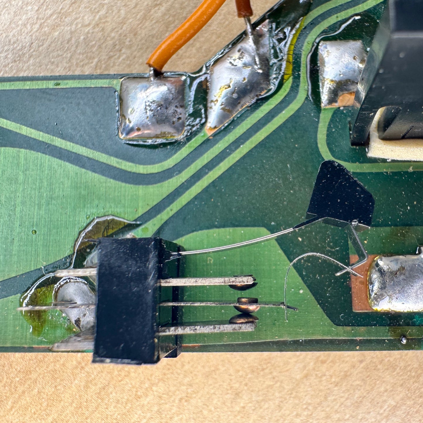 Microswitch Plastic Extension for Beogram 4002 and 4004