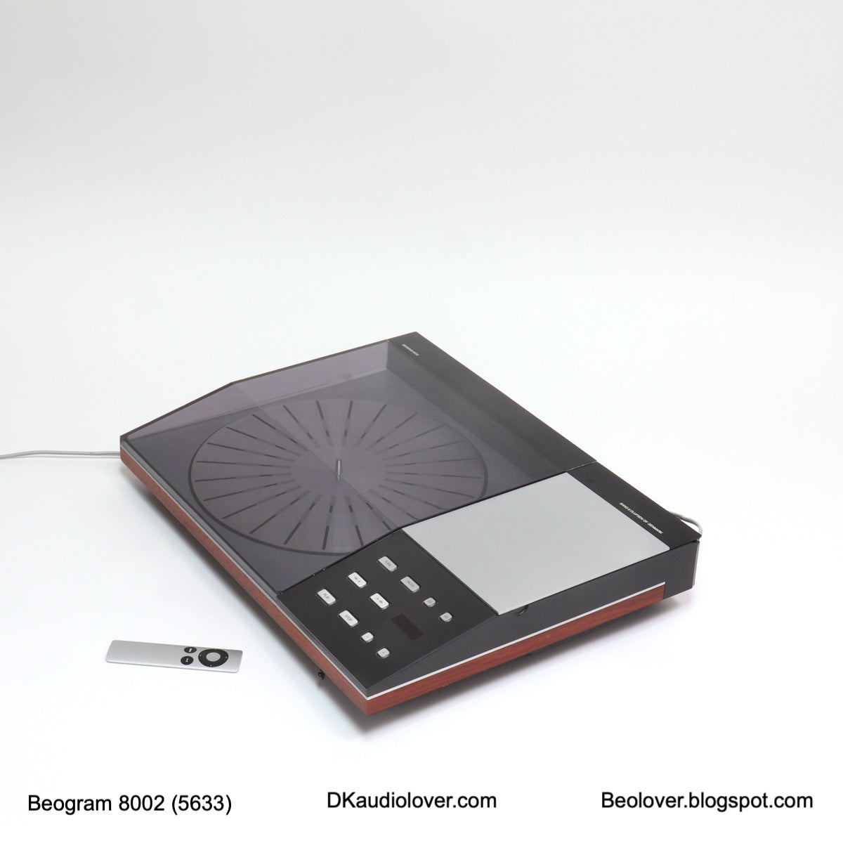 Beogram 8002 (Type 5633, Fully Restored, RIAA Pre-Amp, Commander Remote, One Year Warranty)