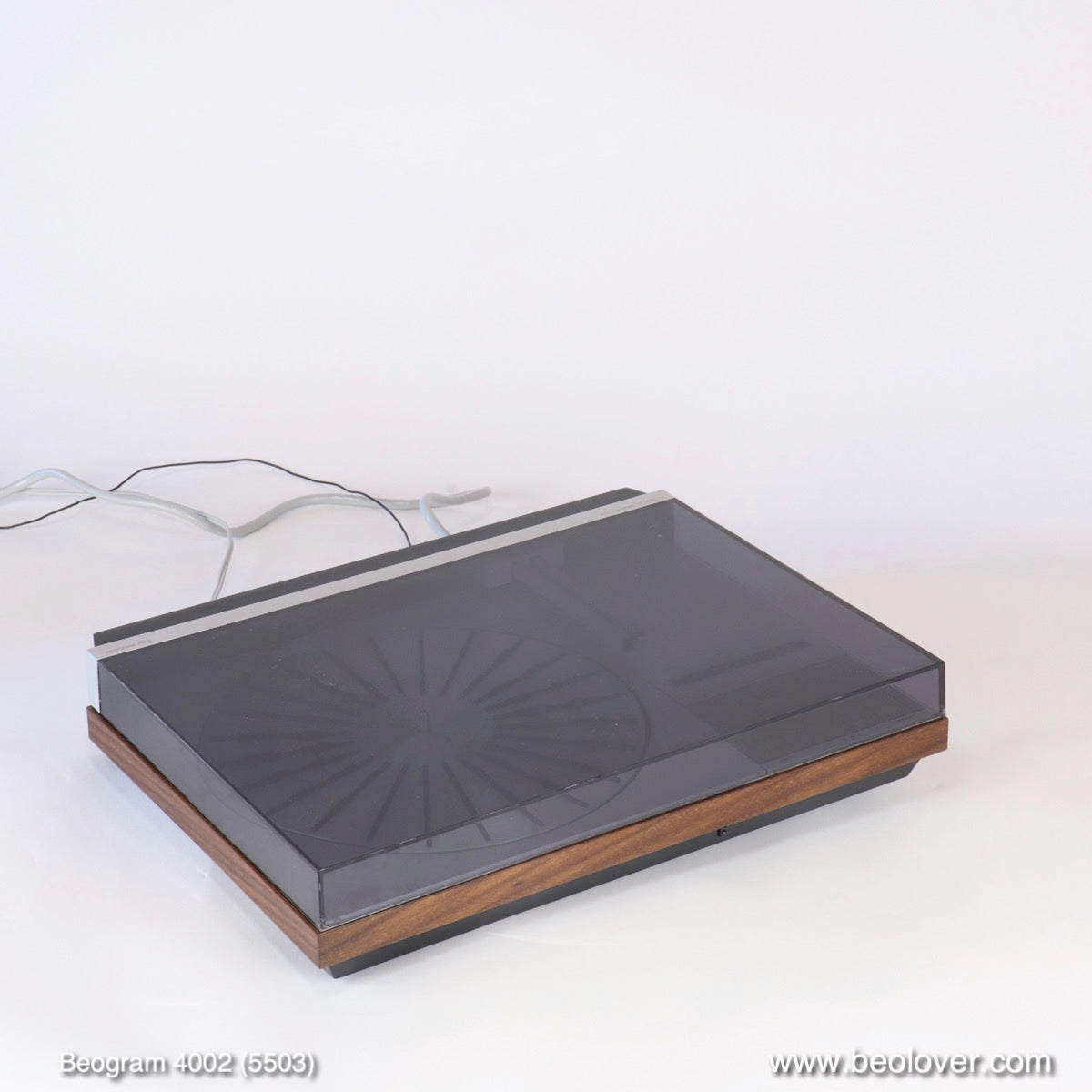 Beogram 4002 (Type 5503, Fully Restored, Remote Control, RIAA Preamp, One Year Warranty)