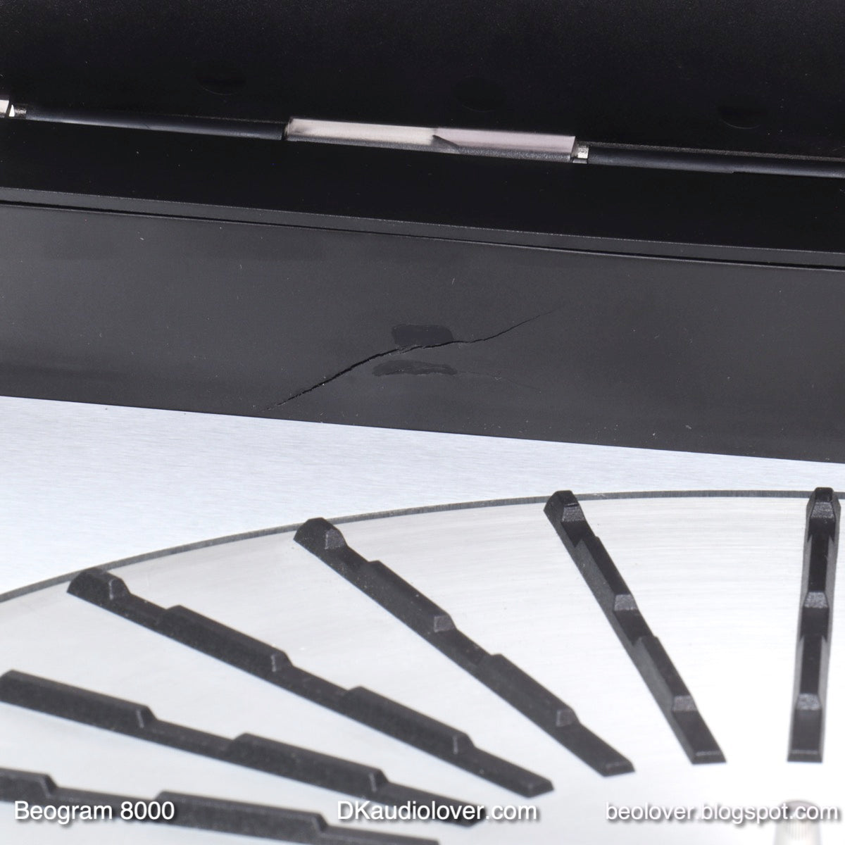 Beogram 8000 (Type 5613, Fully Restored, One Year Warranty)