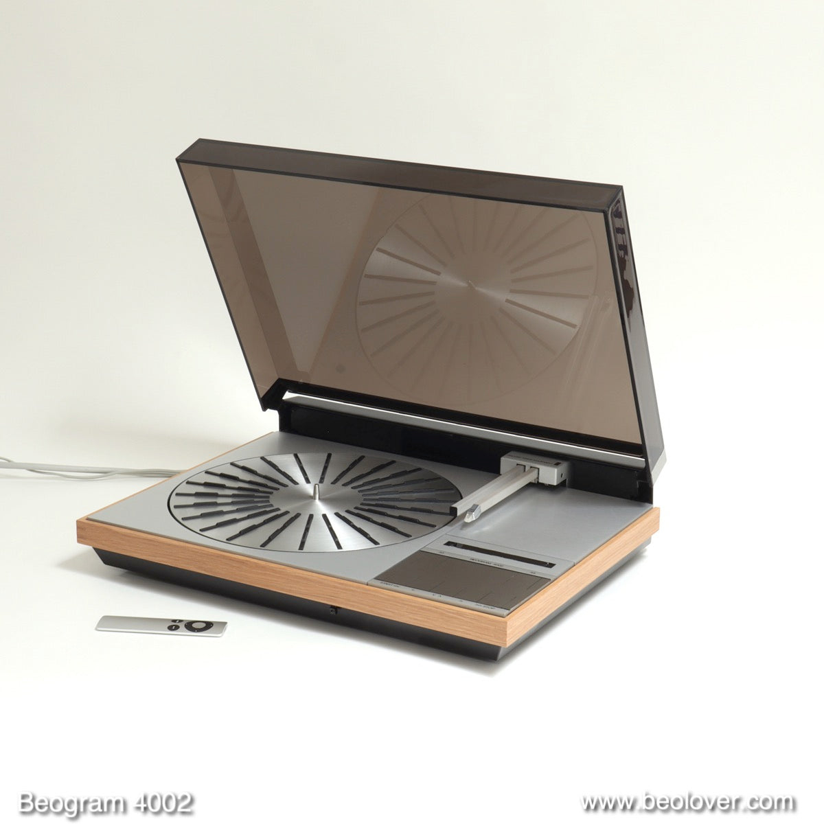 Beogram 4002 (Type 5513, Fully Restored, Remote Control, One Year Warranty)