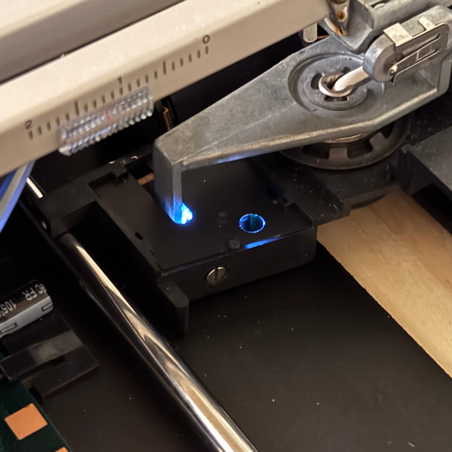 Tracking Sensor LED Light Source for Beogram 8000 and 8002