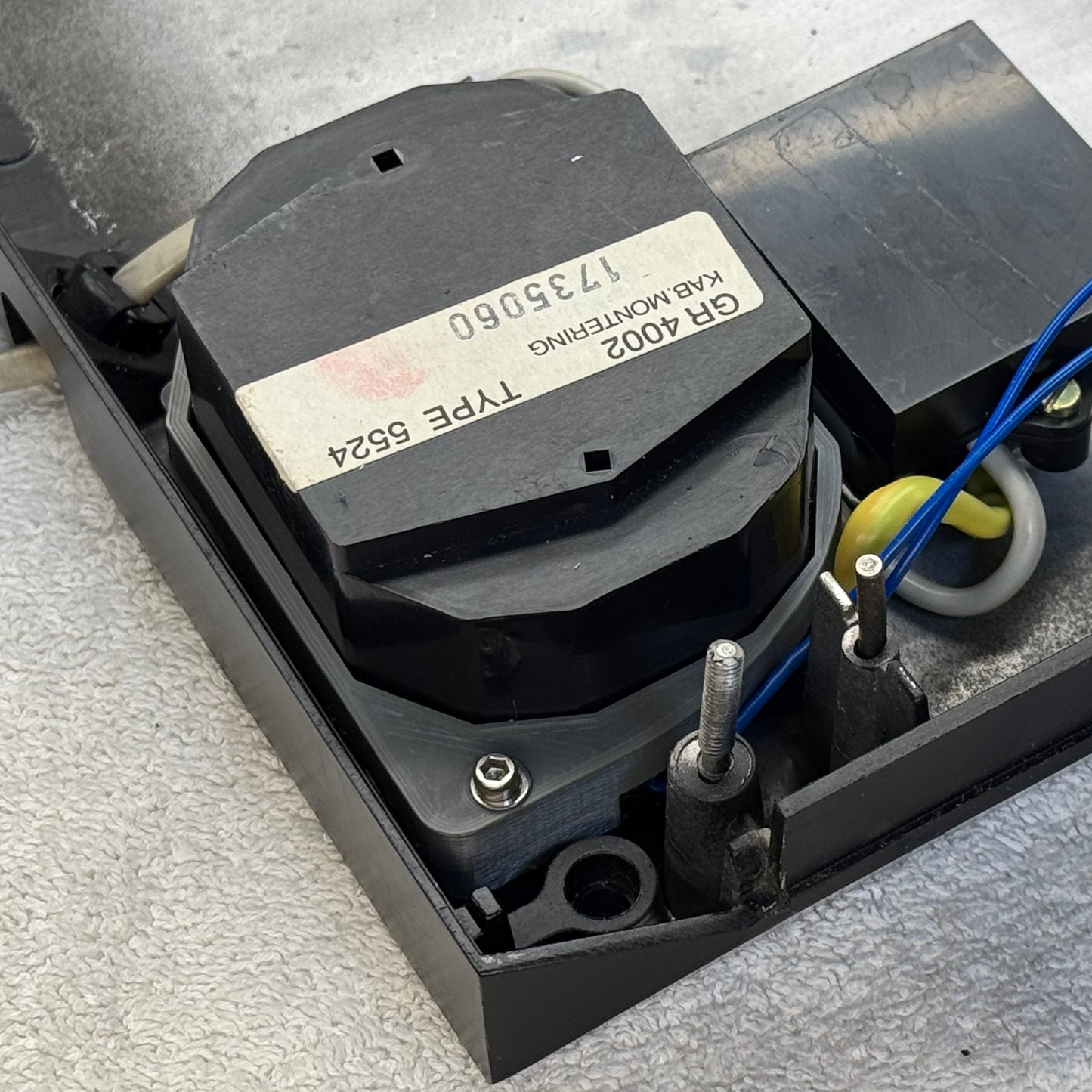 Transformer Mounting Bracket for Beogram 4002 and 4004