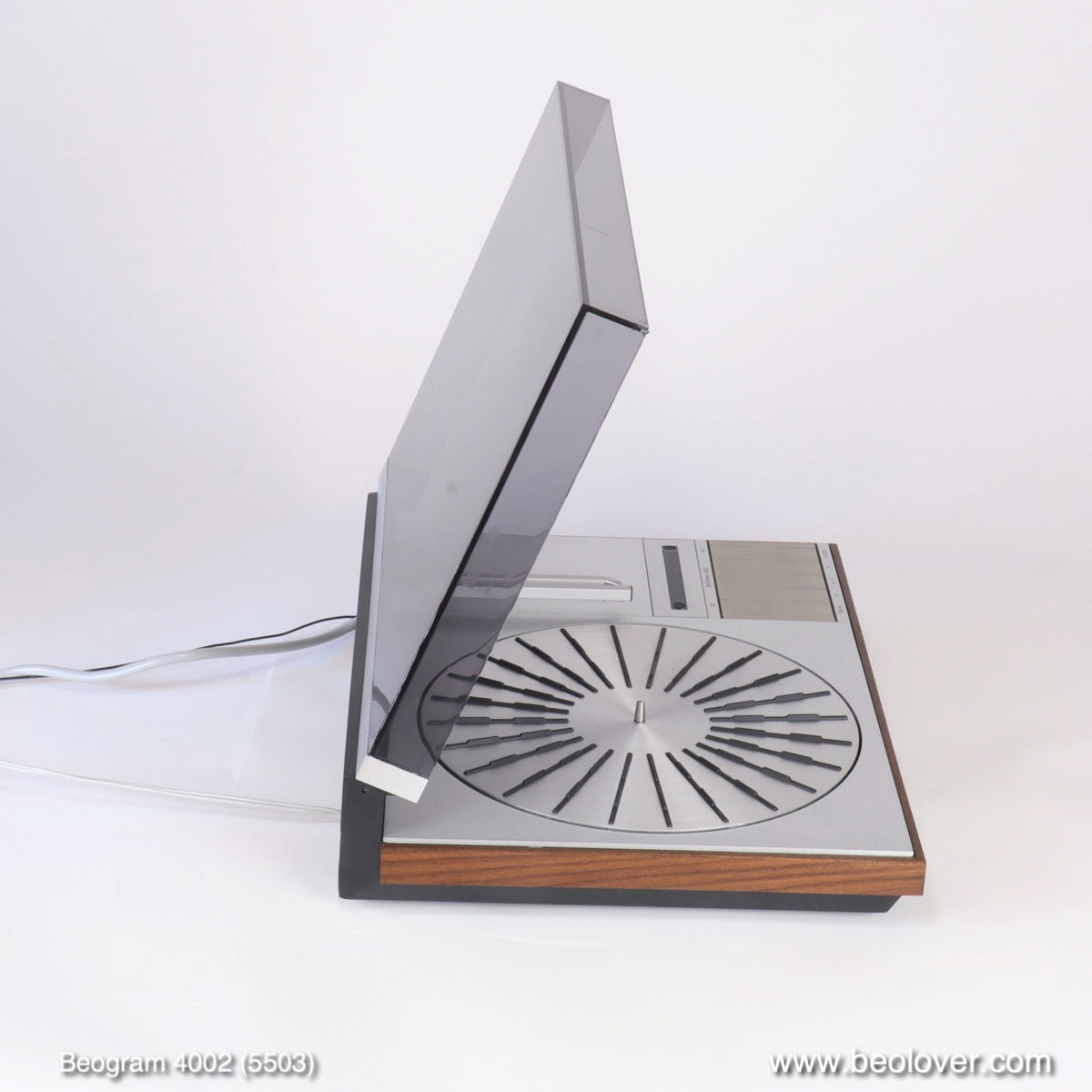 Beogram 4002 (Type 5503, Fully Restored, Remote Control, RIAA Preamp, One Year Warranty)