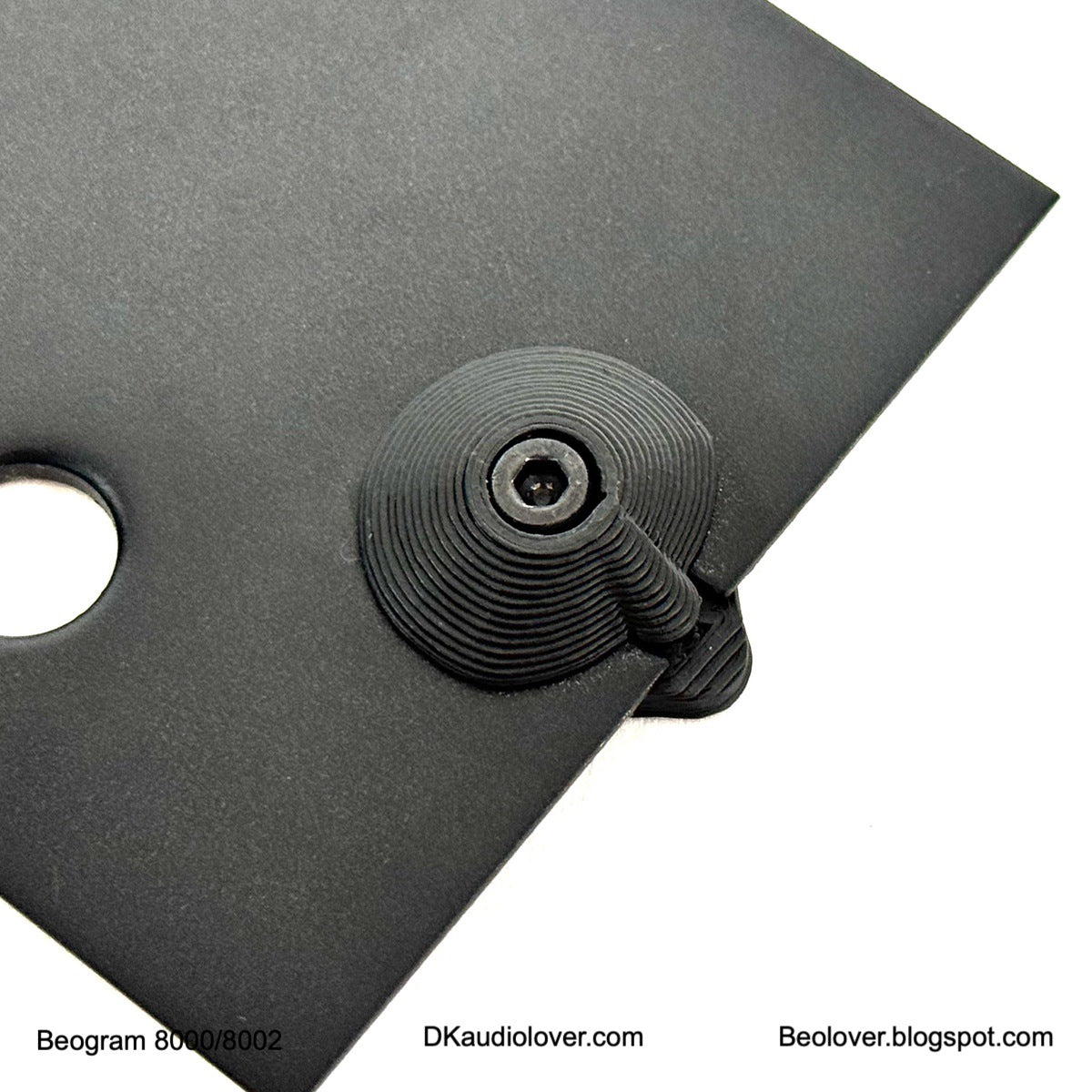 Knob for 'Black Plate Under Arms' for Beogram 8000 and 8002