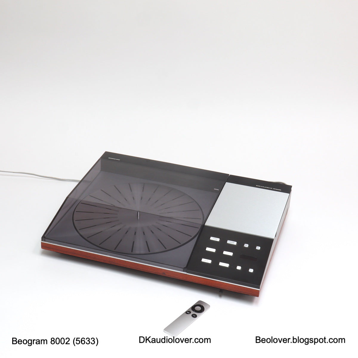 Beogram 8002 (Type 5633, Fully Restored, RIAA Pre-Amp, Commander Remote, One Year Warranty)