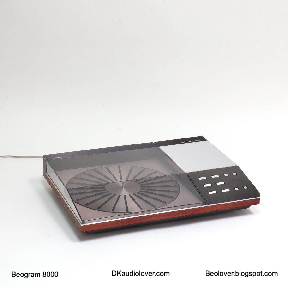 Beogram 8000 (Type 5613, Fully Restored, RIAA Pre-Amp, One Year Warranty)